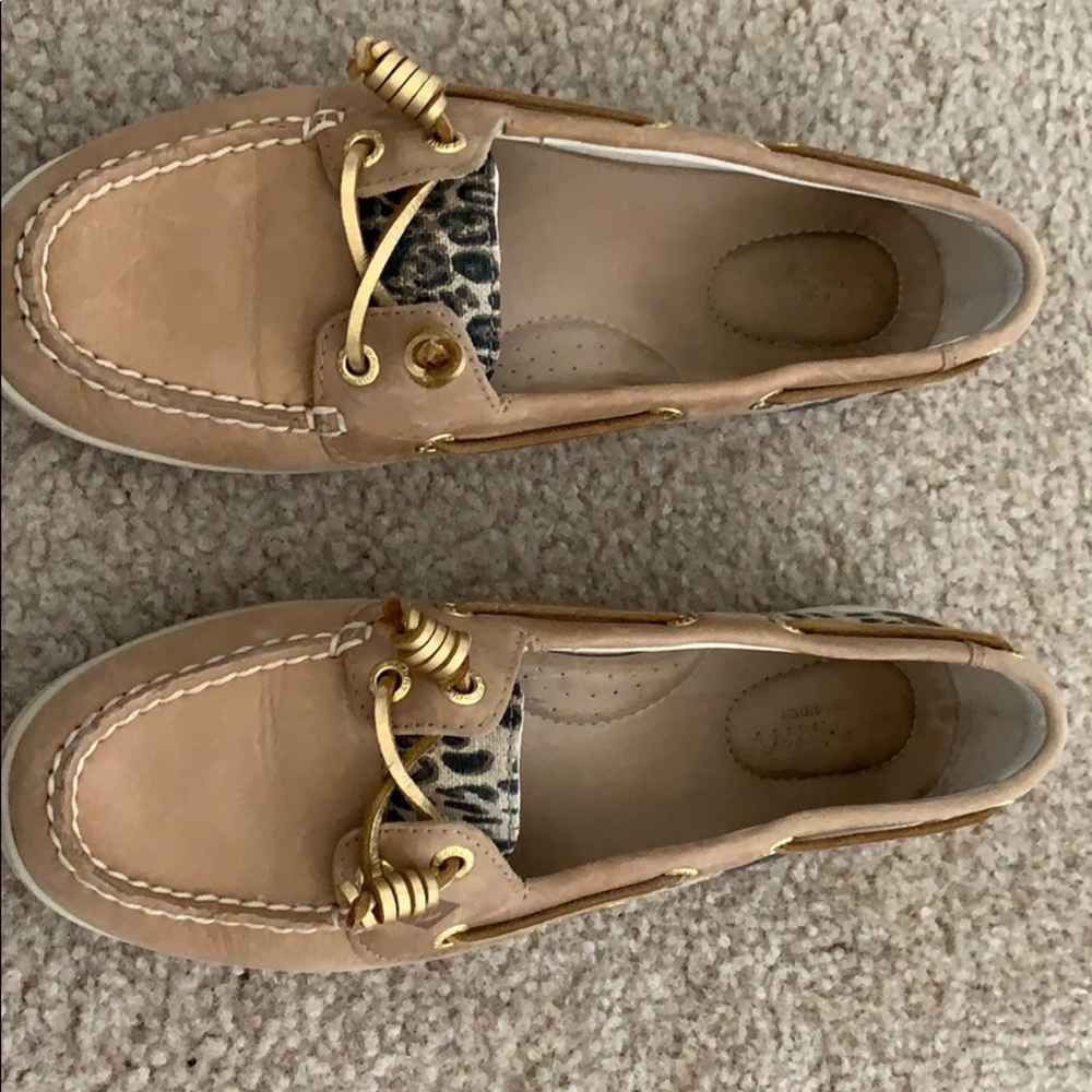 Speedy leopard print boat shoes. Size 7.5